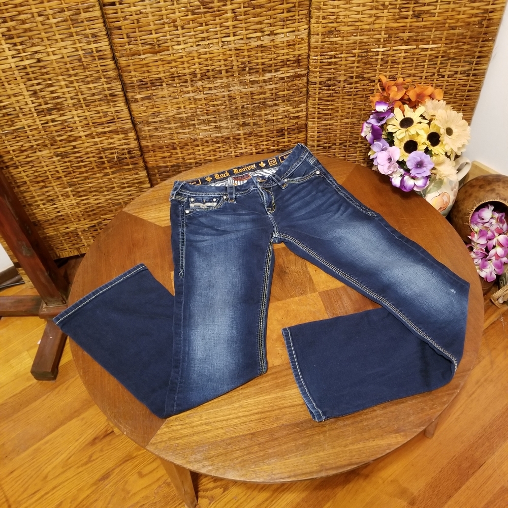 ROCK REVIVAL JEANS 🎸🎶 - Picture 7 of 12
